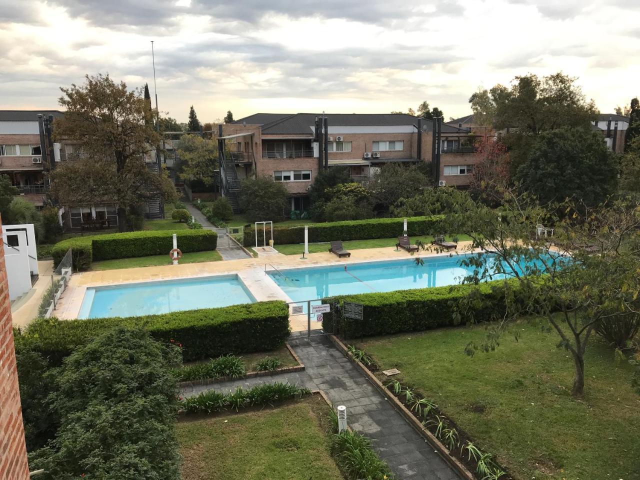Hermoso Apartamento En Country Hosp Univ Austral Πιλάρ Εξωτερικό φωτογραφία